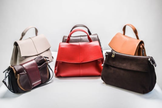 Большой ассортимент женских сумок оптом